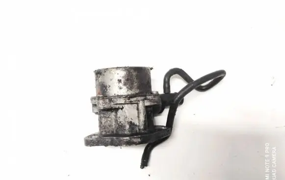 Nissan Note (E11) Vacuum pump