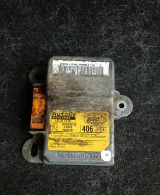 Peugeot 406 Airbag control unit/module 9630550780