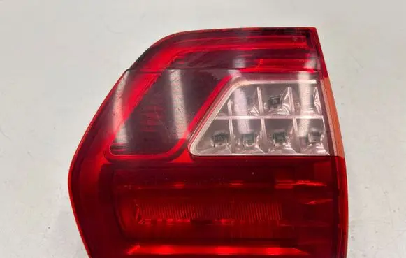 Citroen C5 Tailgate rear/tail lights 9681074380