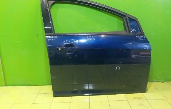 Ford Focus Front door PRZOD PRAWE