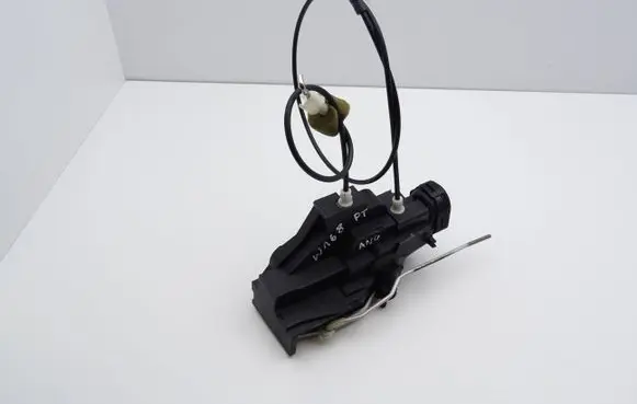 Mercedes-Benz A W168 Rear door lock A1687301635