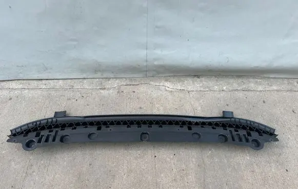Audi e-tron Front bumper skid plate/under tray 85H807611 DNP50183