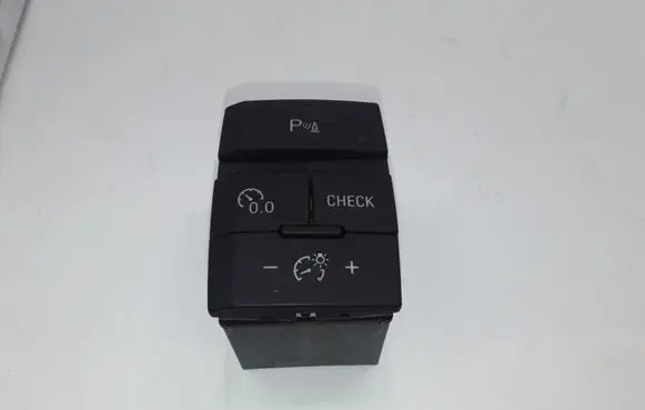 Audi Q7 4L Parking (PDC) sensor switch NOCODE