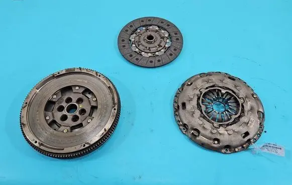 Skoda Octavia Mk3 (5E) Dual mass flywheel 04L141015E IMPRK1501642