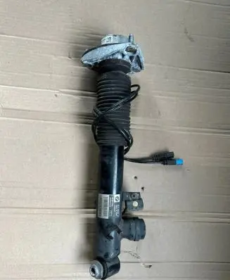 BMW X5 F15 Rear shock absorber/damper 6867868 250714 10541310
