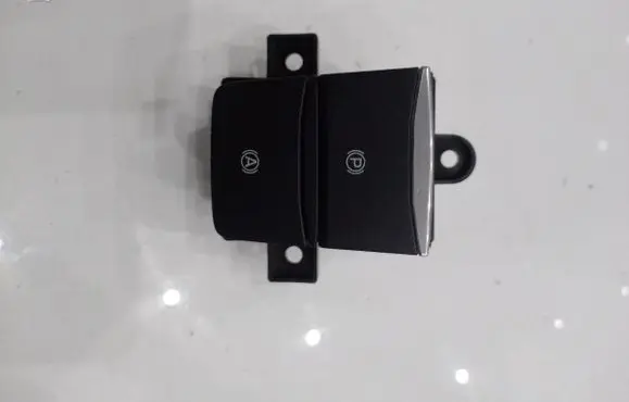 Fog light switch