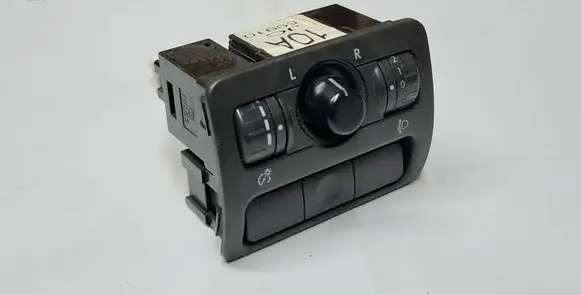 Subaru Outback Wing mirror switch 15S910