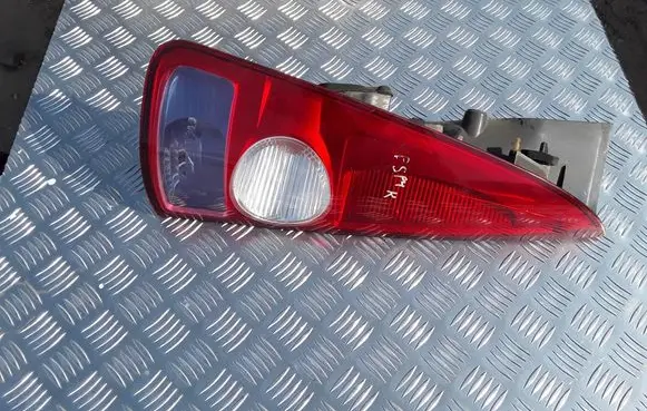 Renault Espace - Grand espace IV Rear/tail lights 8200027153