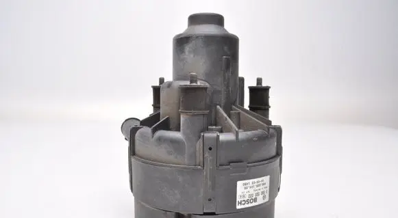 Porsche Boxster 986 Secondary air pump 99660510400