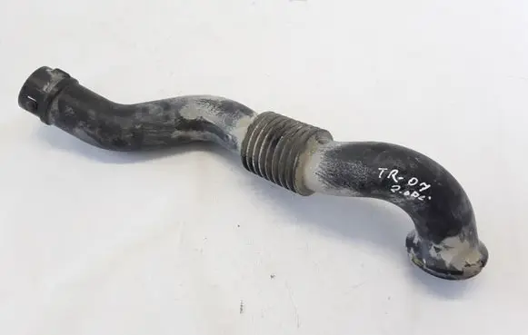 Renault Trafic II (X83) Air intake duct part 8200658370