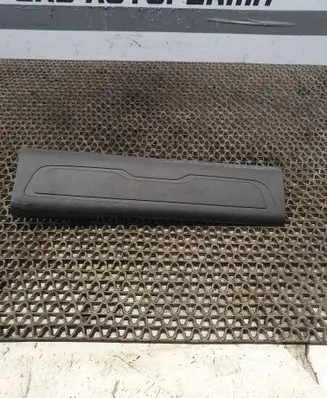 Citroen C4 II Picasso Rear sill trim cover 9677731577 98258A2 ASS98257A2