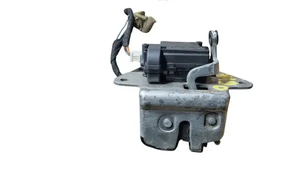 Fiat Croma Tailgate/trunk/boot lock/catch/latch 65006801