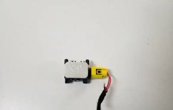 Mercedes-Benz ML W164 Airbag deployment crash/impact sensor A0038202826