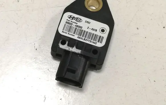 KIA Ceed Airbag deployment crash/impact sensor 95920A6000 A6HLB3YY51442