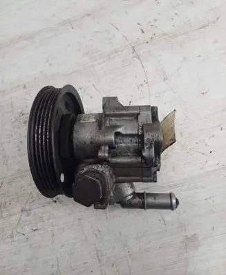 Volkswagen Polo III 6N 6N2 6NF Power steering pump