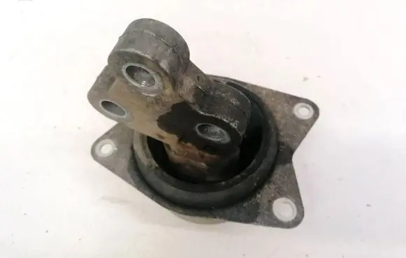 Opel Signum Engine mount bracket V04643