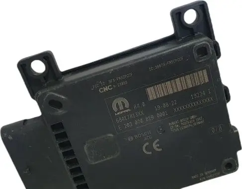 Chrysler Pacifica Distronic sensor radar 0203000819 68417813XX 68417813