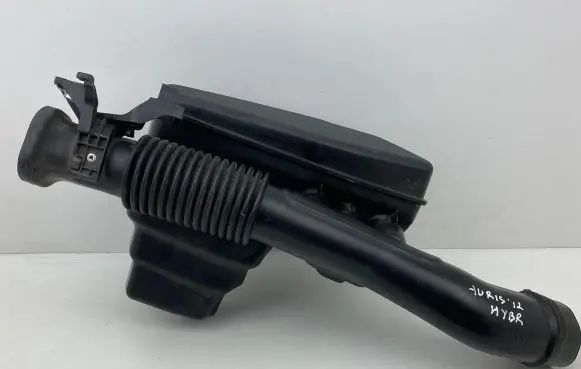 Intake resonator