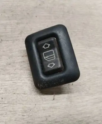 Mercedes-Benz C W202 Electric window control switch 2028205210