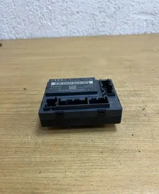 Audi A6 S6 C5 4B Other devices 4F0959792 4F0910793E