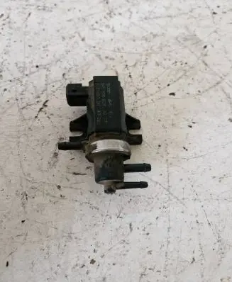 Volkswagen Golf III Turbo solenoid valve 1H0906627 98T285 72190320