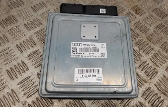 Audi Q5 SQ5 Engine control unit/module 8R0907551A