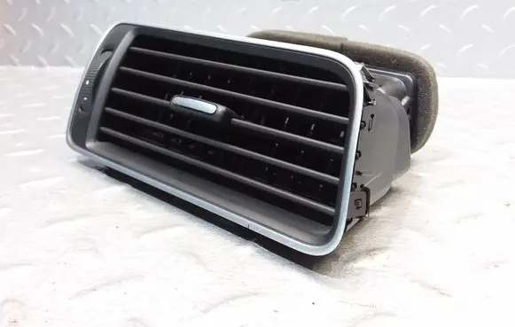 Volkswagen PASSAT B7 USA Dashboard side air vent grill/cover trim 561819704