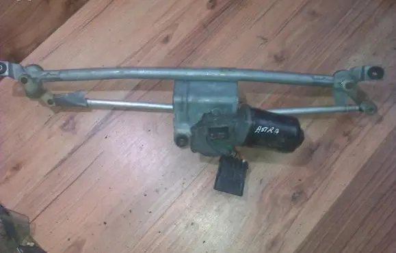 Opel Astra F Front wiper linkage and motor 22084734
