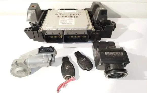 Engine ECU kit and lock set