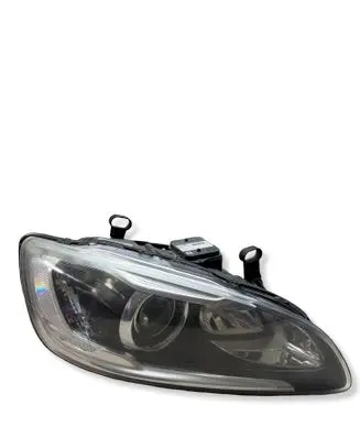 Volvo V60 Headlight/headlamp 31395903 89907812 Y283RS