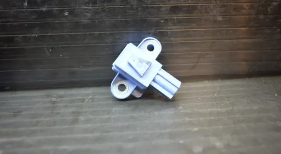 Volkswagen Golf V Airbag deployment crash/impact sensor 1K0955557A