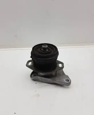 Gearbox mounting bracket