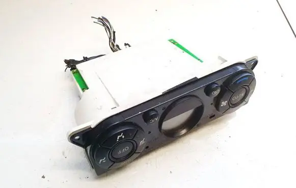Ford Mondeo Mk III Climate control unit 2s7h18c612ab wdxb44135
