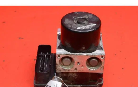 Skoda Octavia Mk2 (1Z) ABS Pump 1K0614517CP