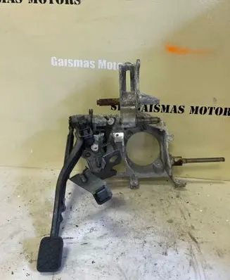BMW 7 E38 Pedal assembly 1164856
