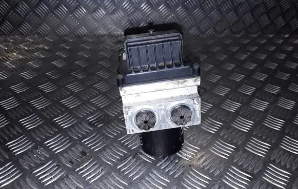 Volkswagen PASSAT B6 ABS Pump 3C0614109T