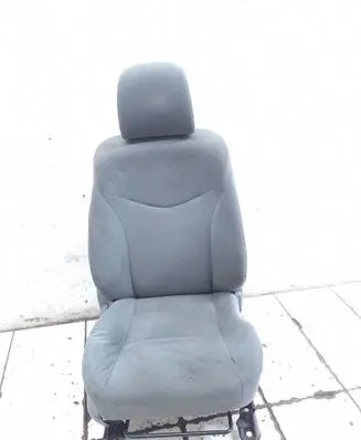 Toyota Prius (XW30) Front passenger seat 8219147030D
