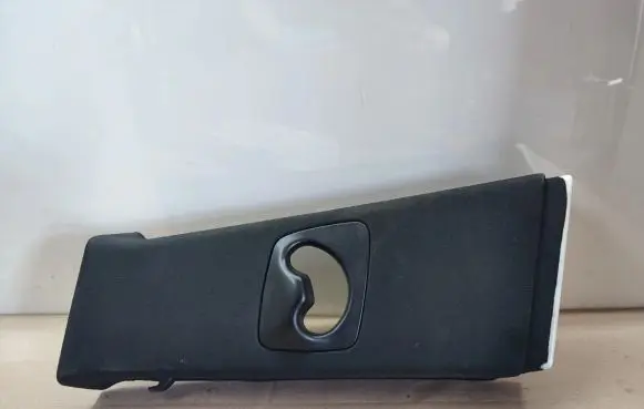 (B) pillar trim (top)