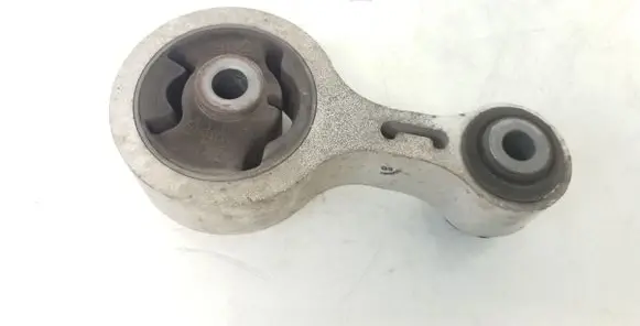 Mazda 6 Gearbox mounting bracket