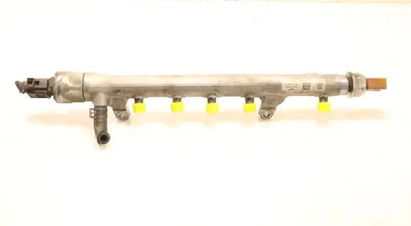 Fuel main line pipe