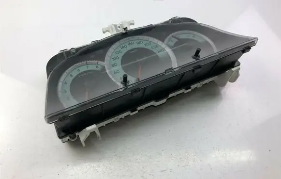 Toyota Corolla E120 E130 Speedometer (instrument cluster) 838000F020L G1446
