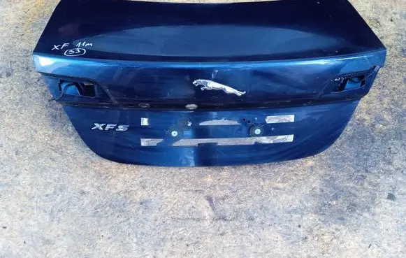 Jaguar XF Tailgate/trunk/boot lid