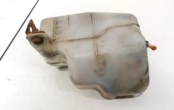 Mazda 626 Coolant expansion tank/reservoir