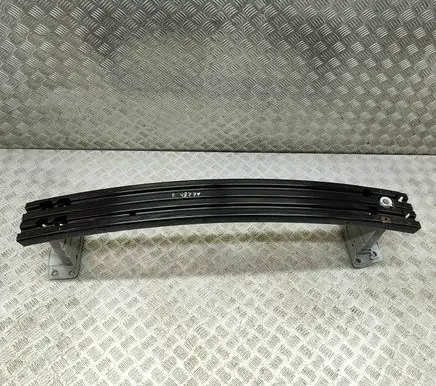 Nissan Leaf II (ZE1) Front bumper cross member 620325SA0A