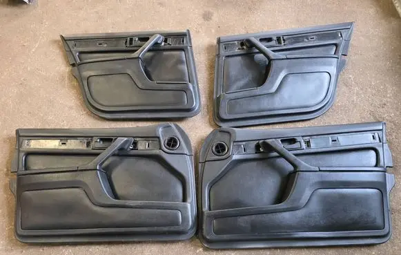 BMW 7 E32 Door card panel trim set