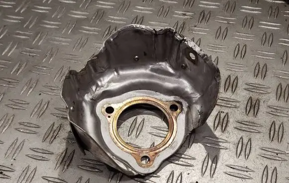 Opel Vivaro Exhaust heat shield 144504493R