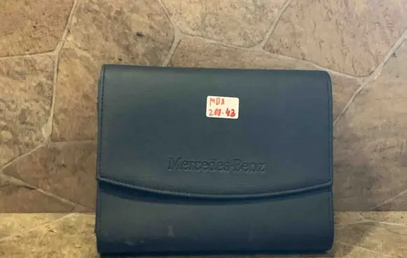 Mercedes-Benz C W204 User manual 