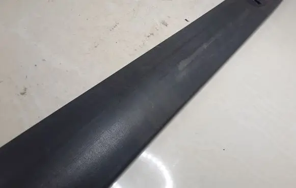 Renault Megane I Front door trim (molding) 7700834102
