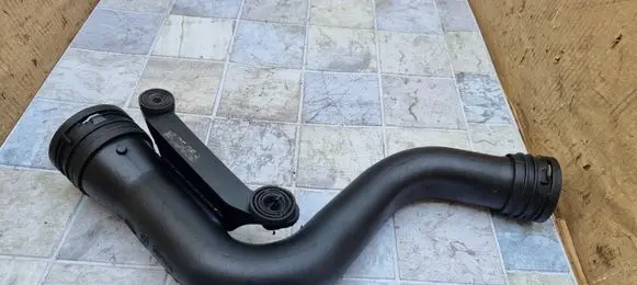 Volkswagen Golf V Intercooler hose/pipe 1K0145762P