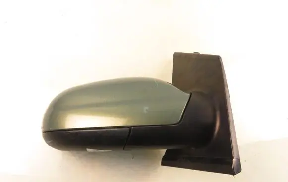 Volkswagen Fox Manual wing mirror 